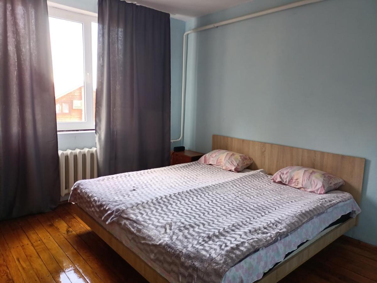 Krone Hostel Uzhhorod Exterior photo
