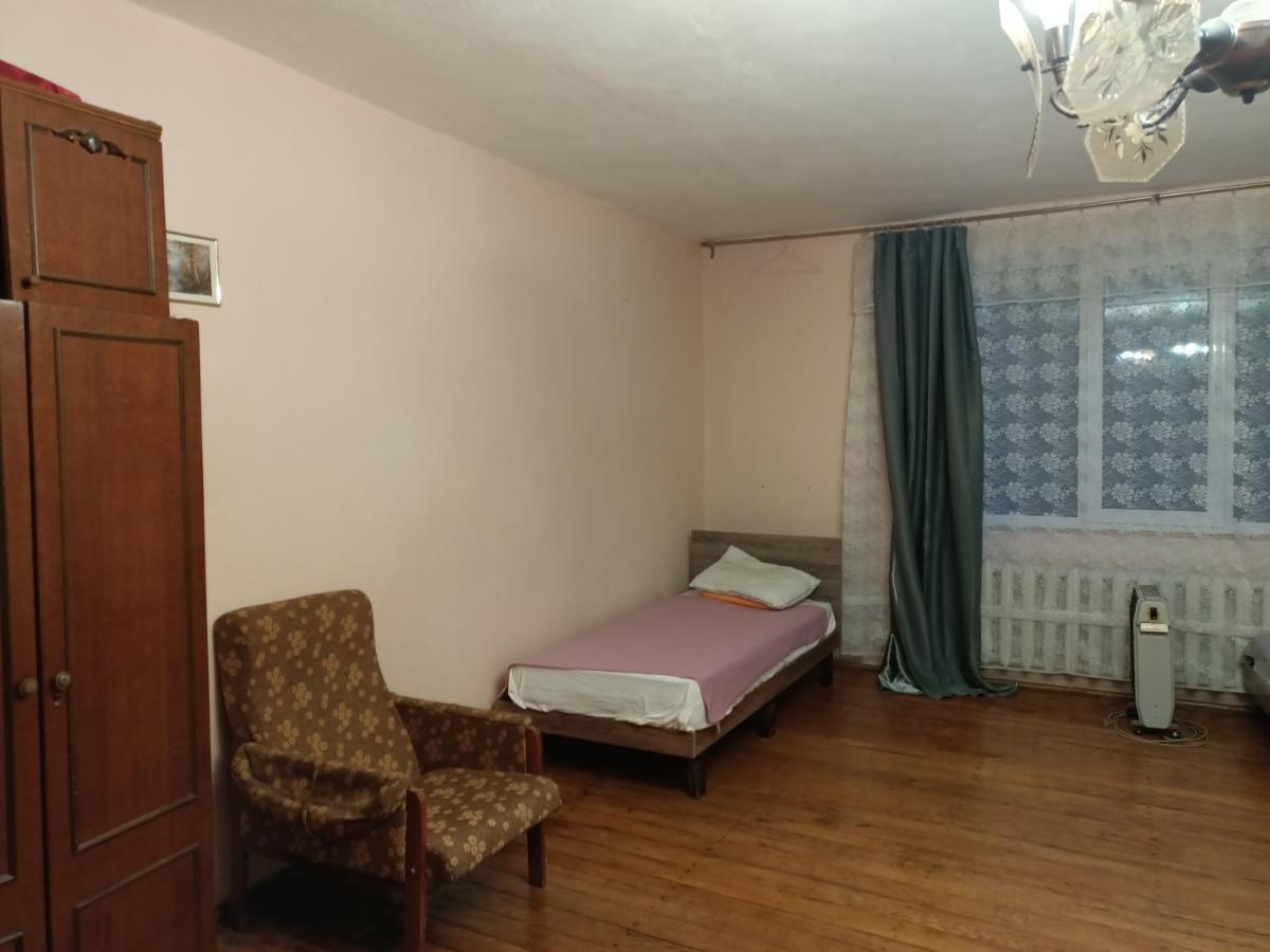 Krone Hostel Uzhhorod Exterior photo