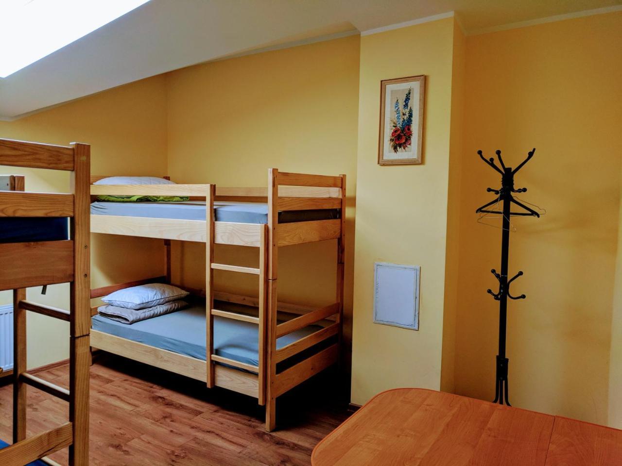 Krone Hostel Uzhhorod Exterior photo
