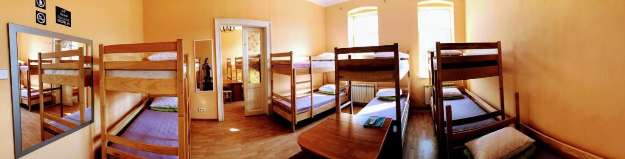 Krone Hostel Uzhhorod Exterior photo